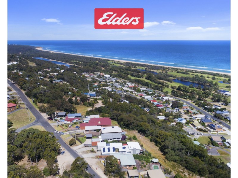 30 Ocean View Parade, Lakes Entrance VIC 3909