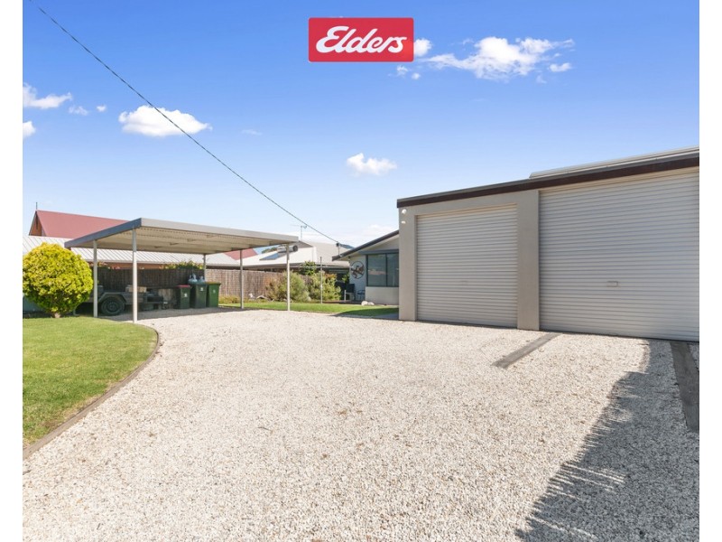30 Ocean View Parade, Lakes Entrance VIC 3909
