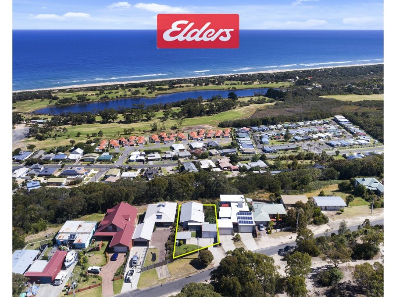 30 Ocean View Parade, Lakes Entrance VIC 3909