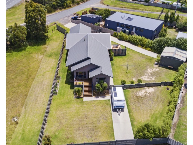 14 Tower Hill Court, Kalimna VIC 3909