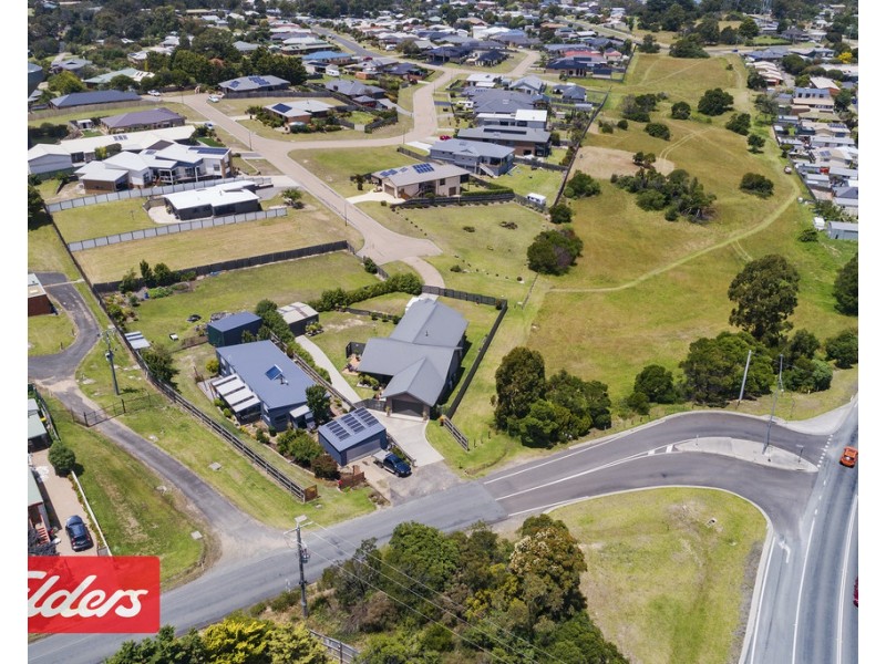 14 Tower Hill Court, Kalimna VIC 3909