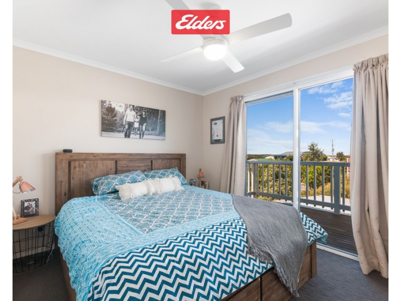 32 Albatross Road, Kalimna, Lakes Entrance VIC 3909
