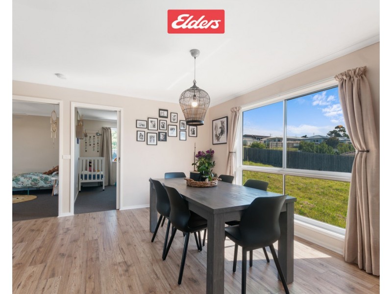 32 Albatross Road, Kalimna, Lakes Entrance VIC 3909