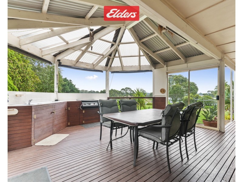 11 Chandlers Road, Lake Bunga VIC 3909