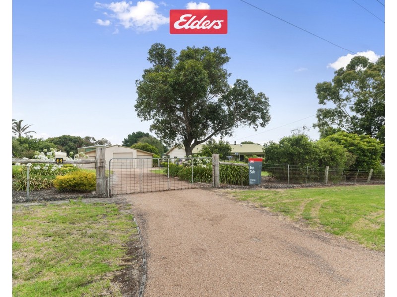 11 Chandlers Road, Lake Bunga VIC 3909