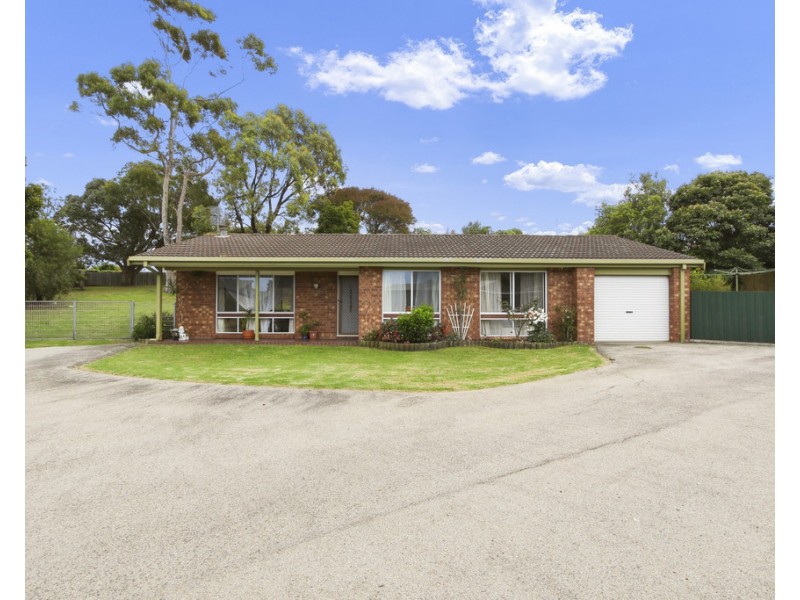 38 Nautilus Way, Lakes Entrance VIC 3909