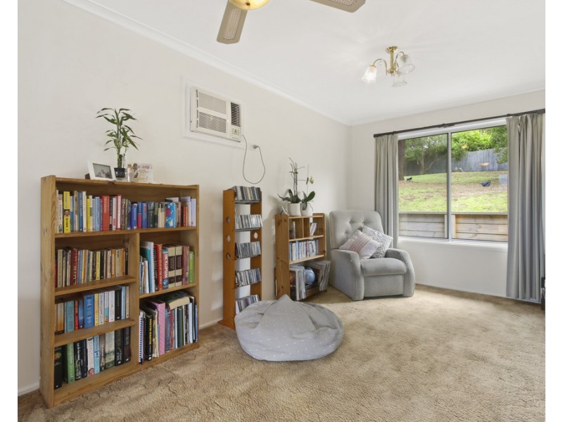 38 Nautilus Way, Lakes Entrance VIC 3909