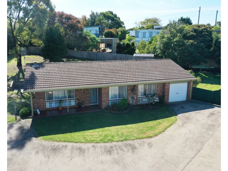 38 Nautilus Way, Lakes Entrance VIC 3909
