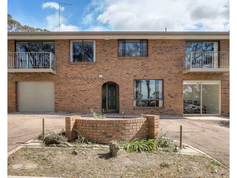 87 Seaview Parade, Kalimna VIC 3909