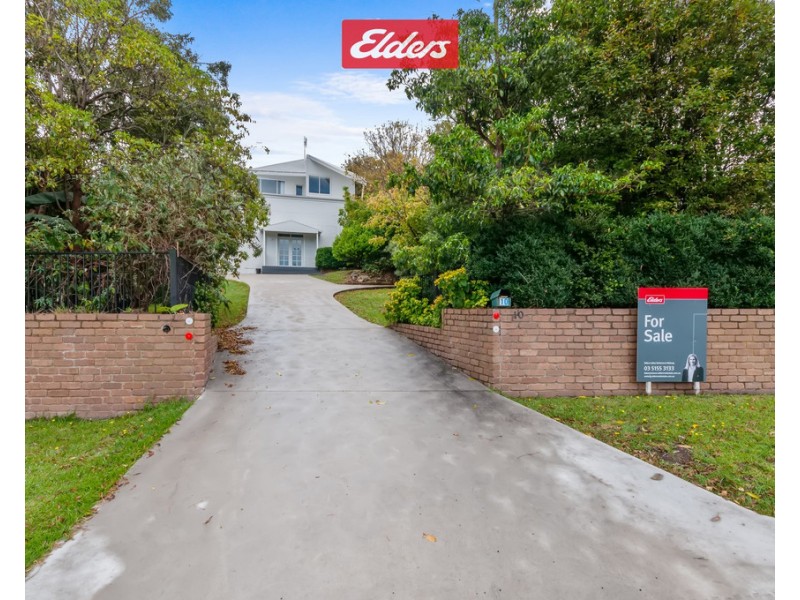 10 Dargo Street, Lakes Entrance VIC 3909