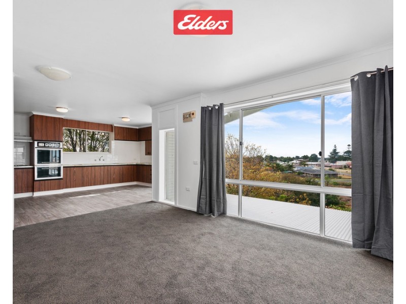 10 Dargo Street, Lakes Entrance VIC 3909