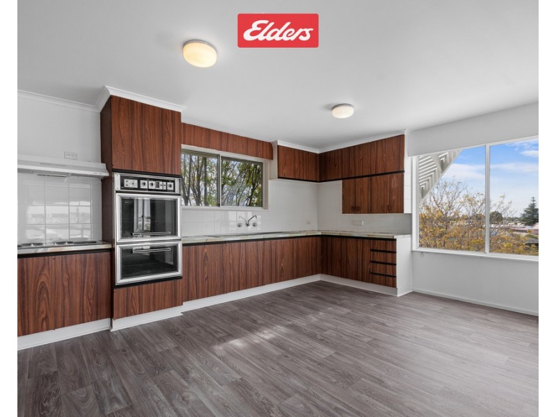 10 Dargo Street, Lakes Entrance VIC 3909