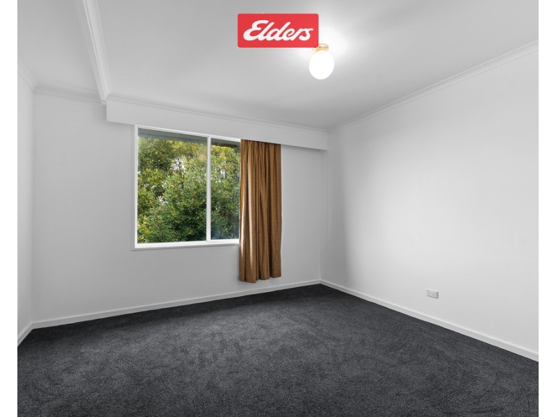 10 Dargo Street, Lakes Entrance VIC 3909