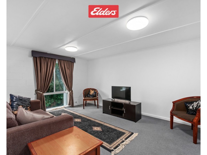 10 Dargo Street, Lakes Entrance VIC 3909