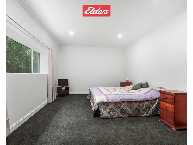 10 Dargo Street, Lakes Entrance VIC 3909