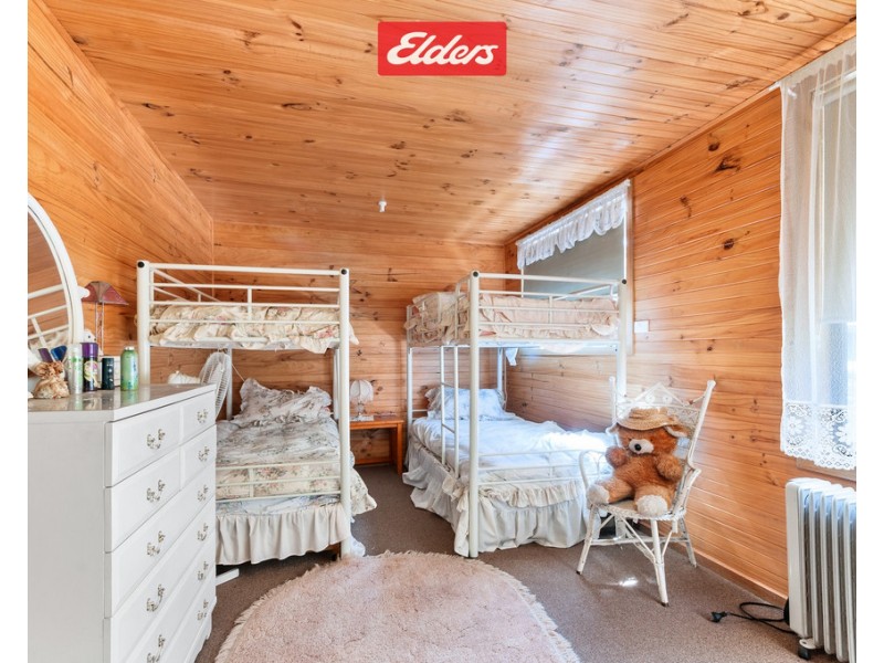 92 Nowa Nowa-Old Buchan Road, Nowa Nowa VIC 3887