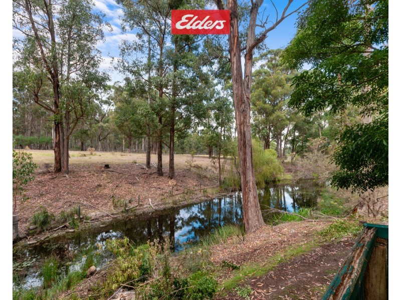 92 Nowa Nowa-Old Buchan Road, Nowa Nowa VIC 3887