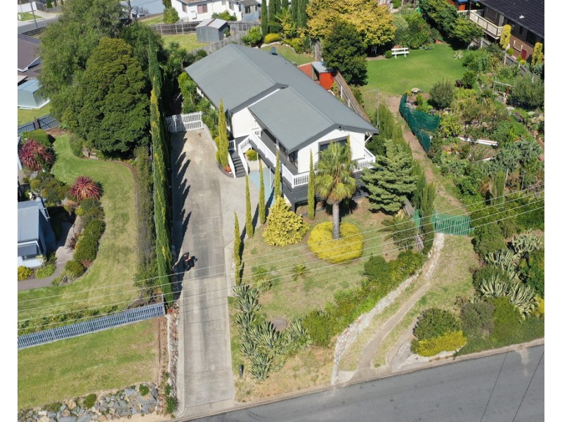 5 View Street, Lakes Entrance VIC 3909