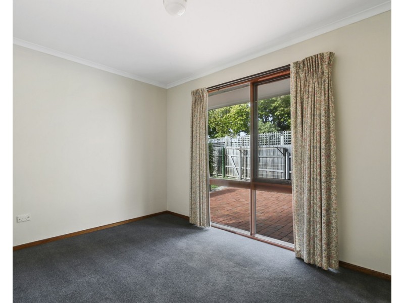 5 View Street, Lakes Entrance VIC 3909