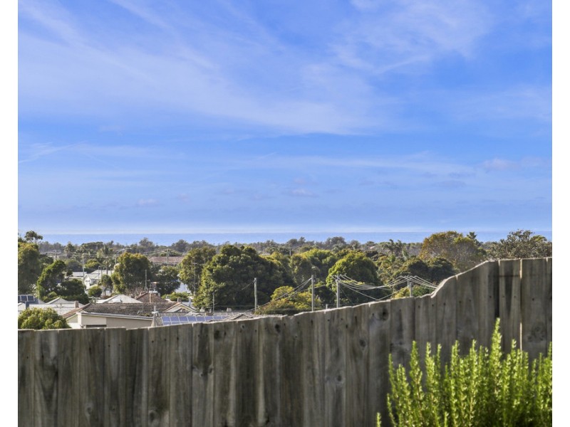 5 View Street, Lakes Entrance VIC 3909