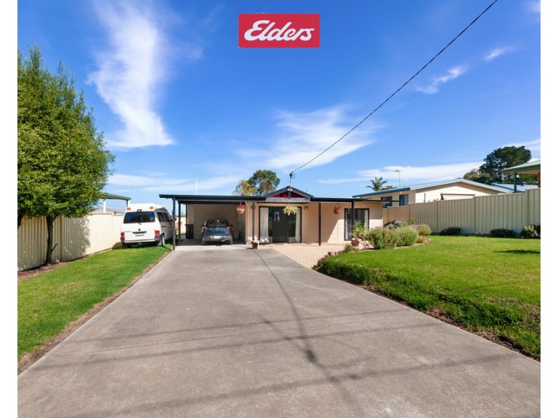 10 Golf Links Road, Lakes Entrance VIC 3909