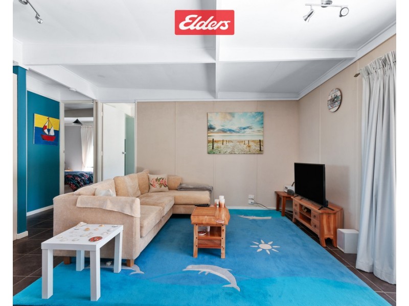 10 Golf Links Road, Lakes Entrance VIC 3909
