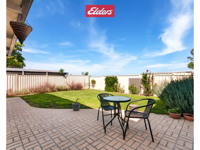 10 Golf Links Road, Lakes Entrance VIC 3909