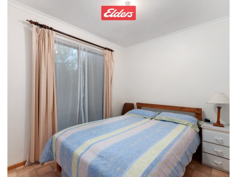 170 Thorpes Lane, Lakes Entrance VIC 3909