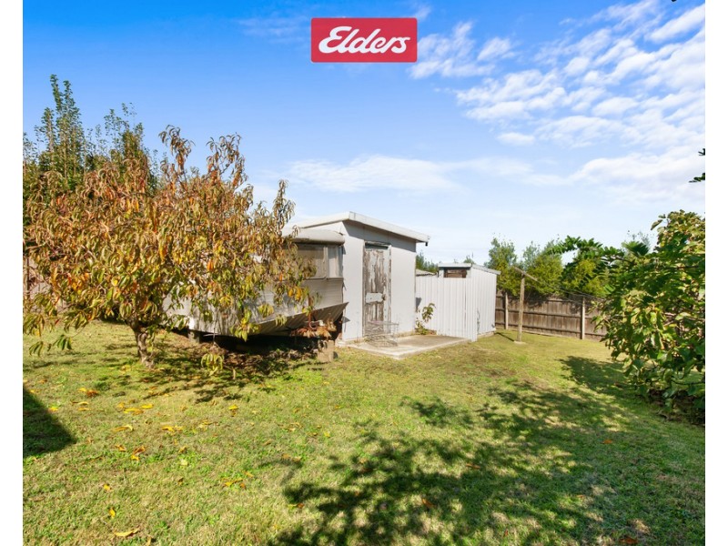 170 Thorpes Lane, Lakes Entrance VIC 3909