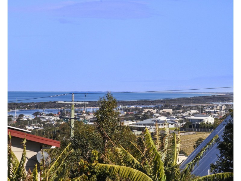 183 Princes Highway, Lakes Entrance VIC 3909