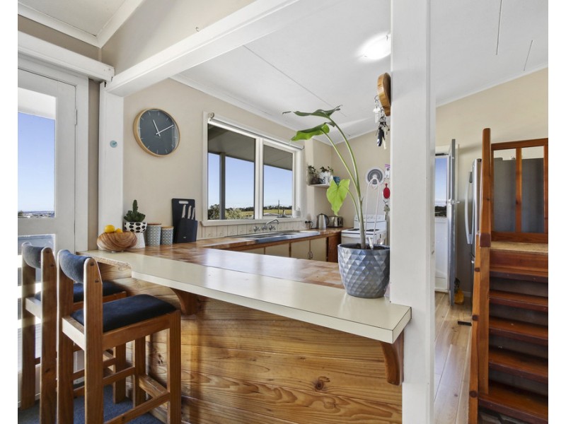 183 Princes Highway, Lakes Entrance VIC 3909