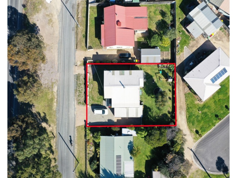 183 Princes Highway, Lakes Entrance VIC 3909
