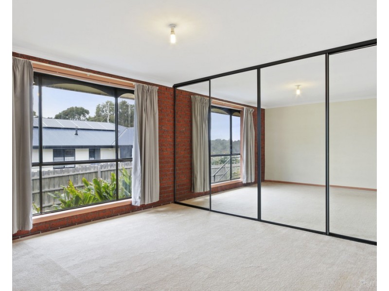 1and2/67 Lake Bunga Beach Road, Lakes Entrance VIC 3909