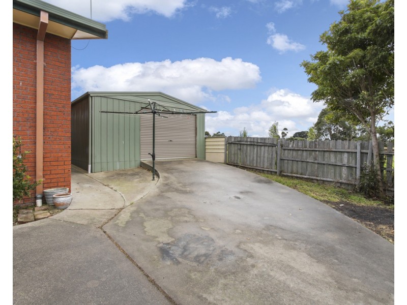 1and2/67 Lake Bunga Beach Road, Lakes Entrance VIC 3909