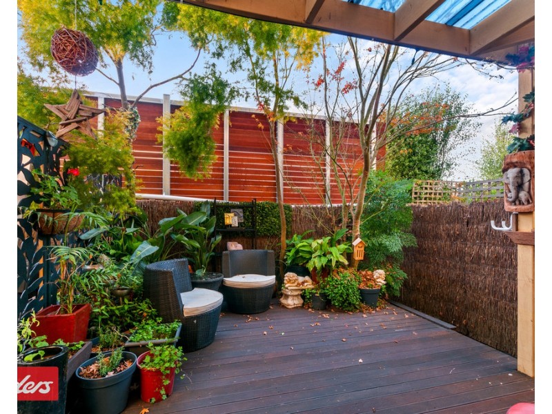 8/83 Esplanade, Lakes Entrance VIC 3909