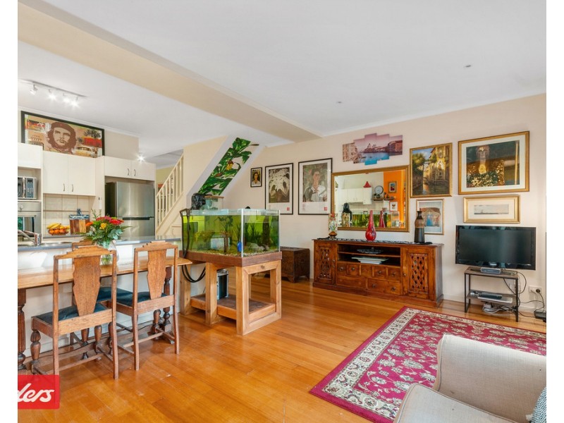 8/83 Esplanade, Lakes Entrance VIC 3909