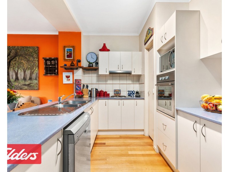 8/83 Esplanade, Lakes Entrance VIC 3909