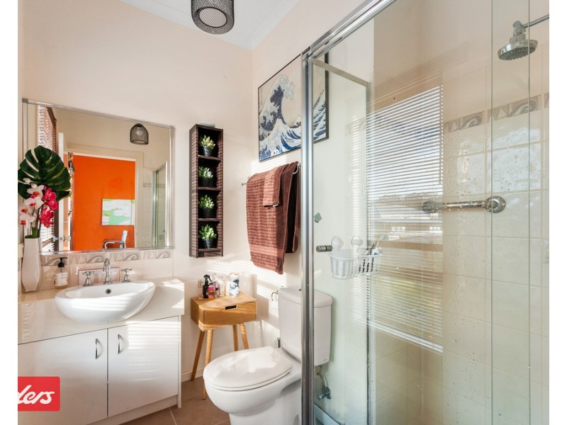 8/83 Esplanade, Lakes Entrance VIC 3909