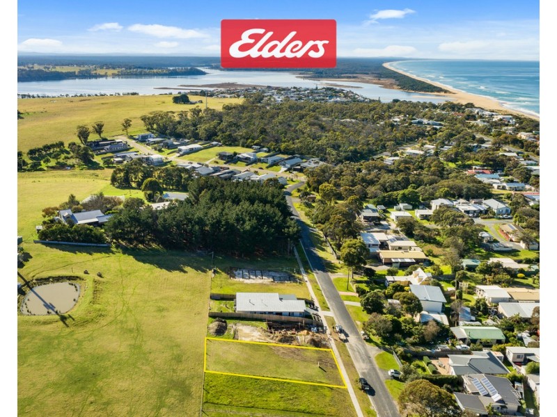 41 Bream Road, Lake Tyers Beach VIC 3909
