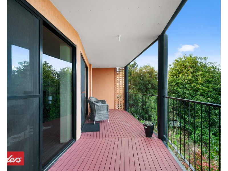 3/15 Clara Street, Kalimna VIC 3909