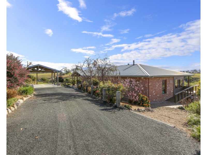 157 Albatross Road, Lakes Entrance VIC 3909