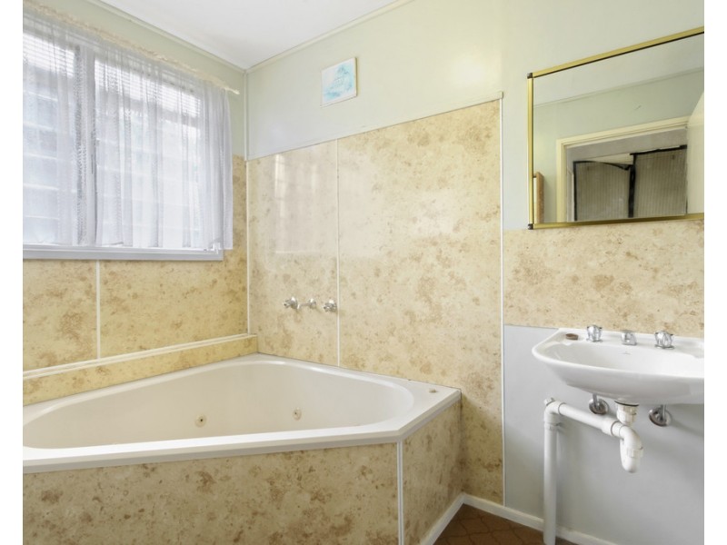 103 Hazel Road, Kalimna VIC 3909