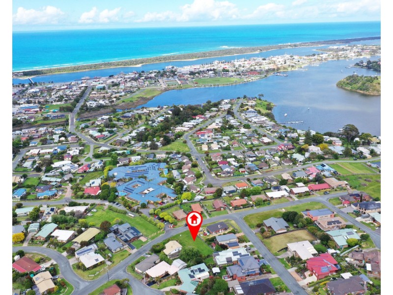 36 Lakeview Drive, Lakes Entrance VIC 3909