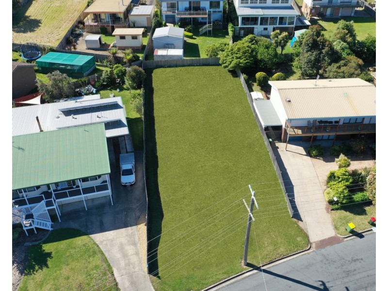 36 Lakeview Drive, Lakes Entrance VIC 3909