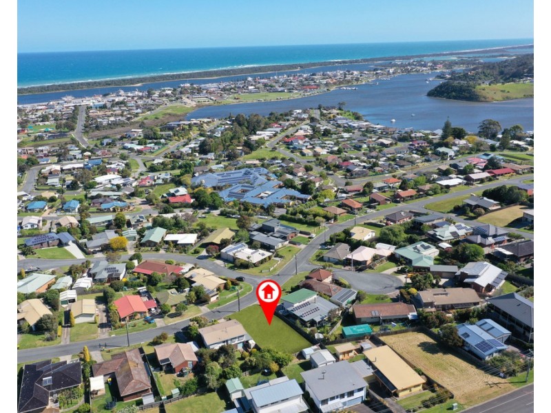 36 Lakeview Drive, Lakes Entrance VIC 3909