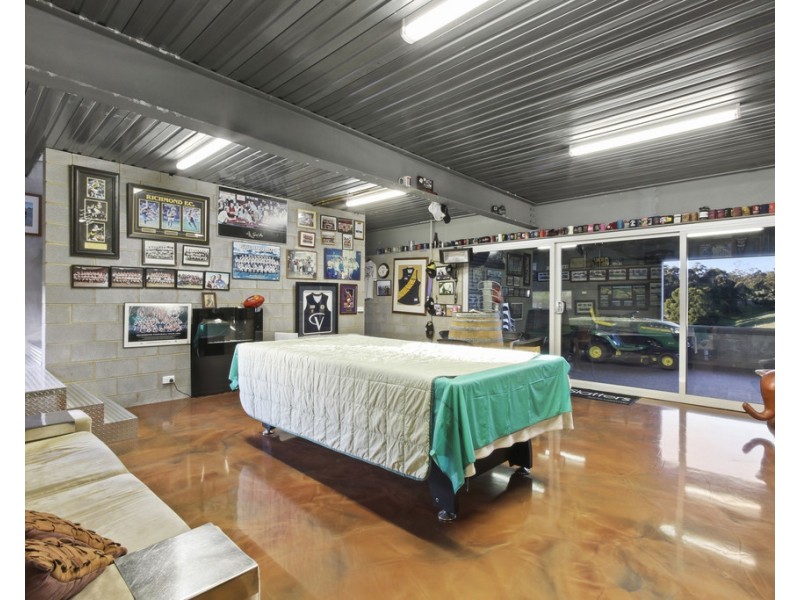 71 Baades Road, Lakes Entrance VIC 3909