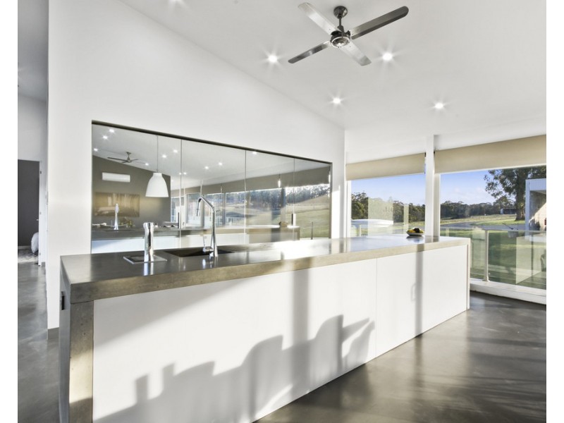 71 Baades Road, Lakes Entrance VIC 3909