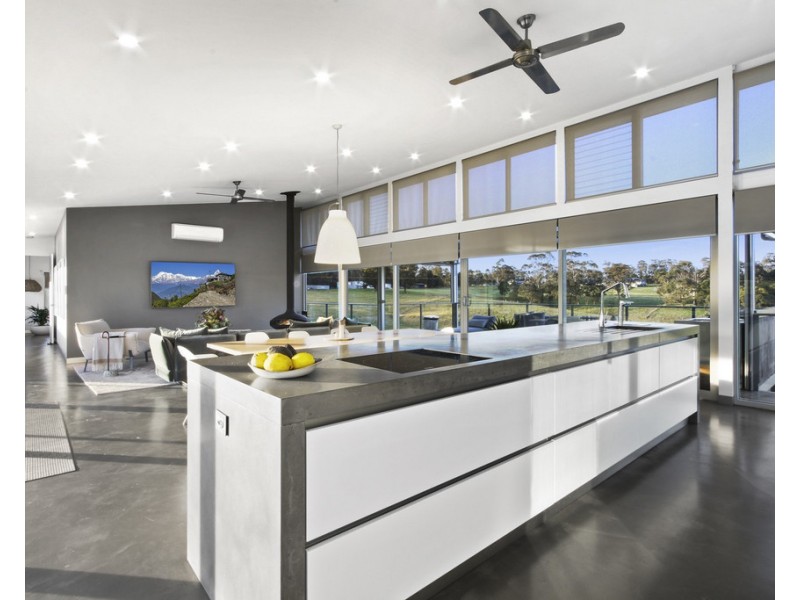 71 Baades Road, Lakes Entrance VIC 3909