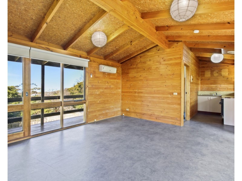 9 Point Road, Lakes Entrance VIC 3909