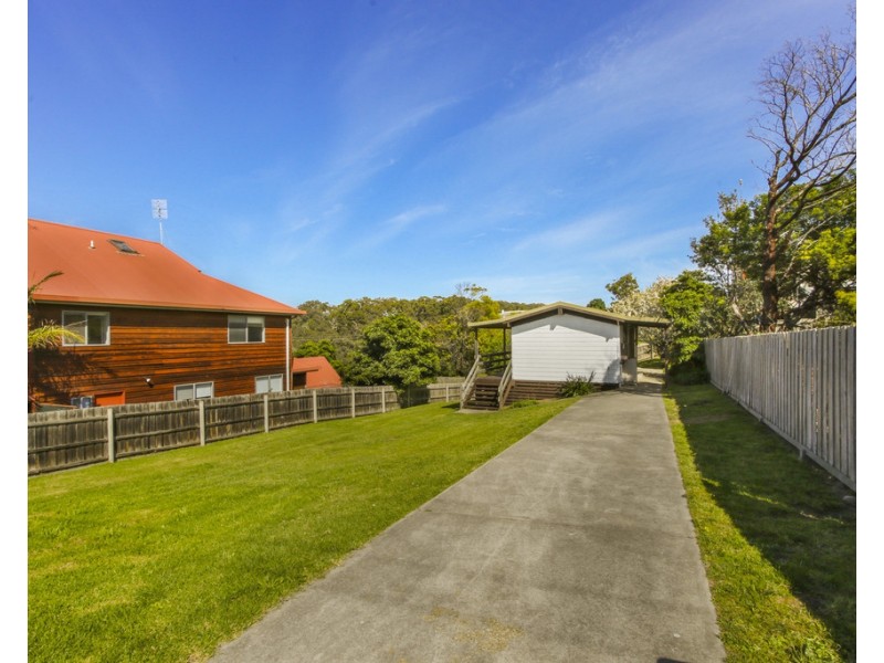 9 Point Road, Lakes Entrance VIC 3909